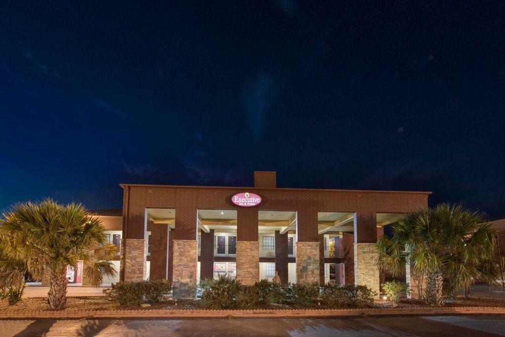 Days Inn By Wyndham College Station University Drive Exterior foto