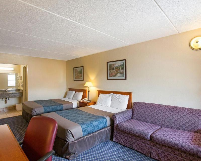Days Inn By Wyndham College Station University Drive Exterior foto